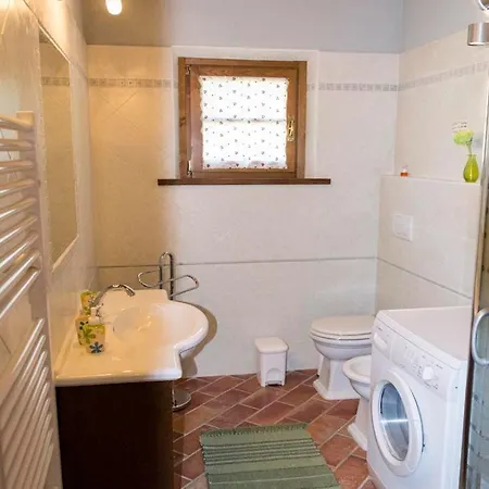 La Villa-farneta Sleeps 4 Pool Air Con Wifi