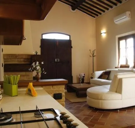 Villa La Villa-farneta Sleeps 4 Pool Air Con Wifi Cortona